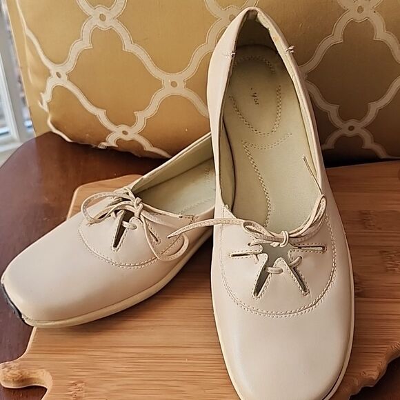 Vintage 'Escaranda' Leather Upper Easy Spirit Shoes Size 6 M - Picture 1 of 9